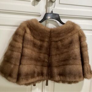 Vintage Mink brown Bolero Cropped jacket. Round neck,sleeves to elbow,stylish